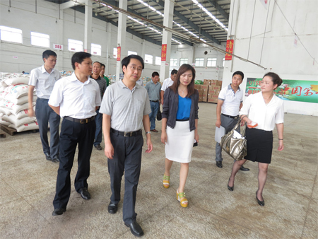 企業(yè)後勤管理(lǐ)者如(rú)何選擇食堂承包商